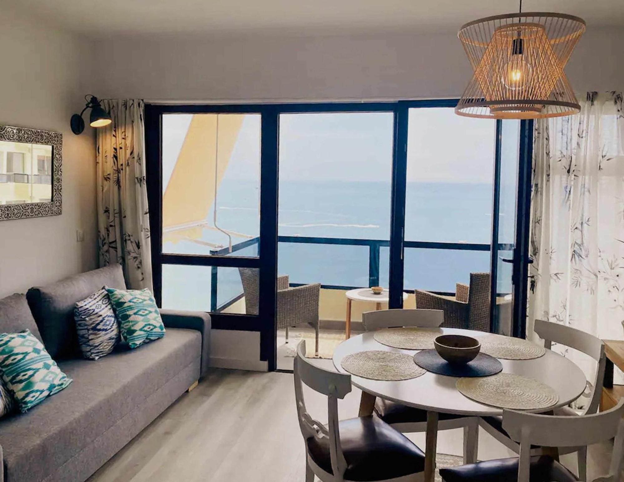 Precioso Apartamento En Primera Linea De Playa Беналмадена Екстериор снимка